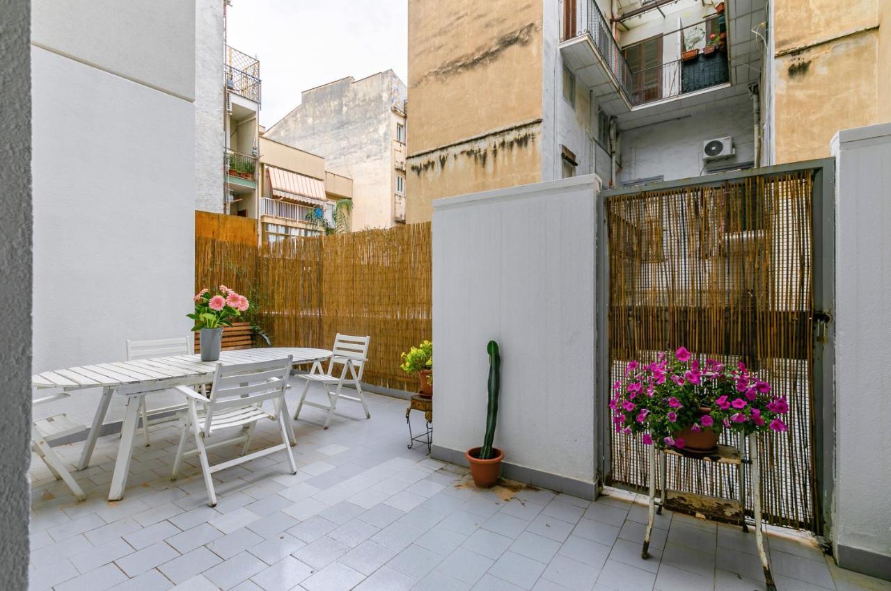 Villa Malfitano And Lolli Station Apt With Terrace Palermo Exteriör bild
